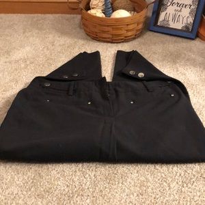 Larry Levine dress capris